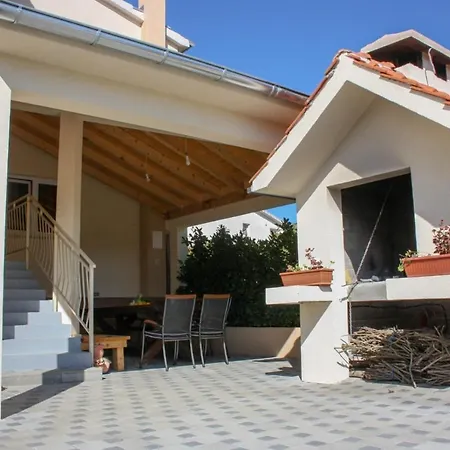Matija Country house *